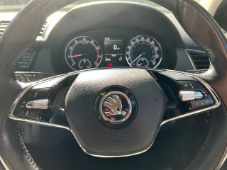 /photos/12203/e9503e38-4725-4b12-bc68-29af5173c9ba_i320x240.jpg